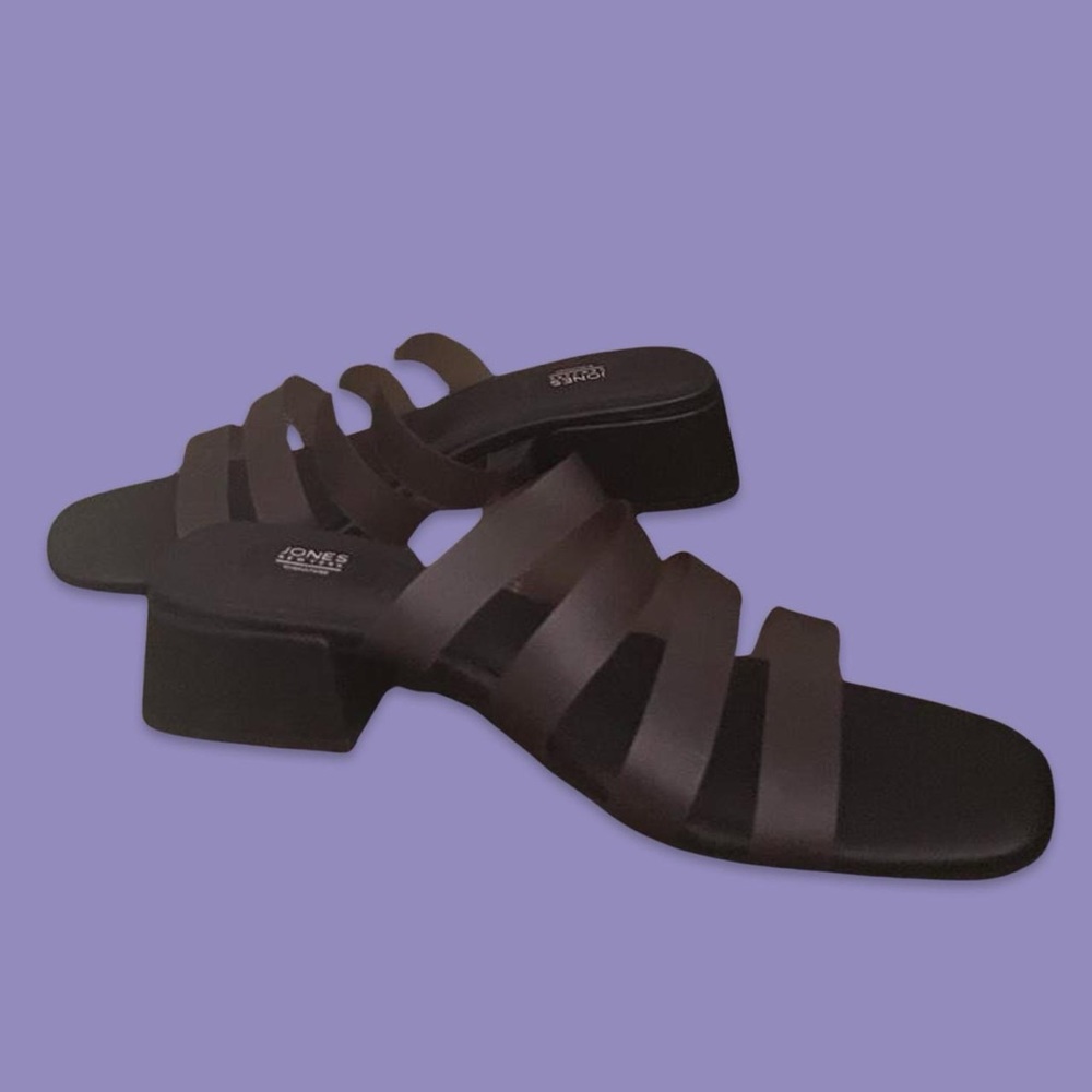 Jones New York Strappy Una Block Heel Sandals